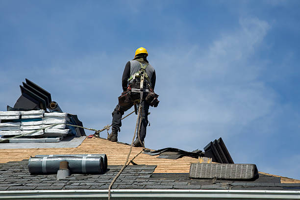 Professional Gutter Installation technician working in Bloomsbury, NJ